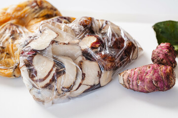 菊芋の塩漬け作り