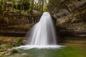 Obraz premium Cascade du Pain de Sucre (Arvière-en-Valromey), Ain, France