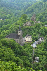 Fototapeta na wymiar Isenburg im Westerwald