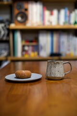 夕食後のコーヒータイムに食べたドーナツ