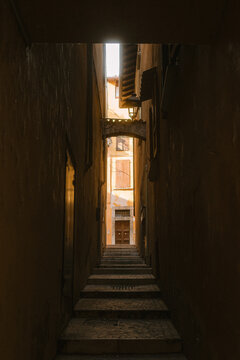 schmale Gasse in Salo am Gardasee