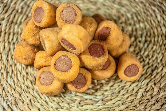 Fried snacks, croquettes, salsicha