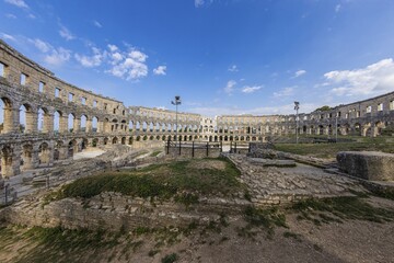 Naklejka premium View inside the Roman amphitheater in the Croatian city of Pula without people