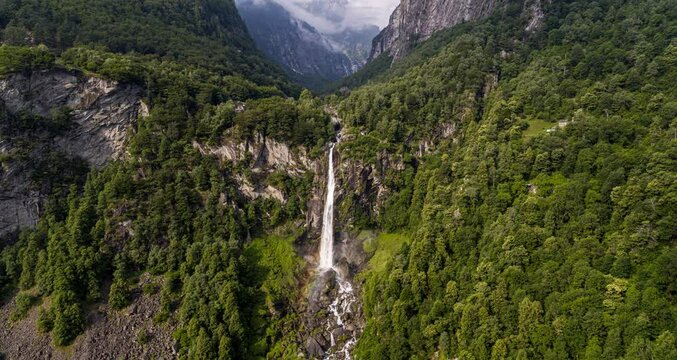 Wasserfall von Foroglio