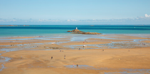 Paysage de la côte d'émeraude en France, Bretagne.