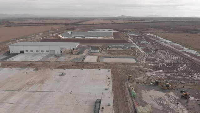 construction of a waste sorting plant 