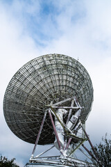 Large radio telescope, parabolic antenna