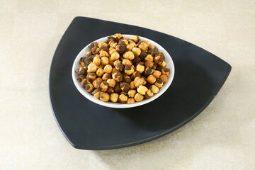 Healthy Roasted Chana or Bhuna Chana