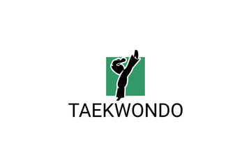 Taekwondo sport vector line icon. sportsman, fighting stance. sport pictogram illustration.
