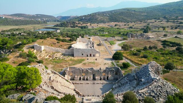 Patara ancient city. Patara is an ancient city located on the west coast of Lycia, today the town of Kalkan in Antalya. It was once a leading city in the Lycian League along with Xanthos and Letoon.