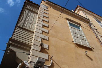 Fototapeta na wymiar old house in rethymno in crete in greece