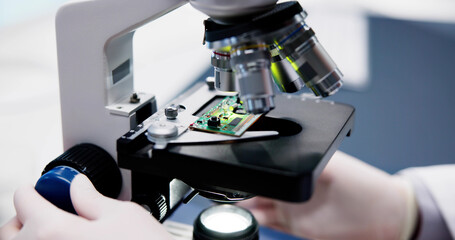Semiconductor Microscope Research And PCB Circuit Manufacturing