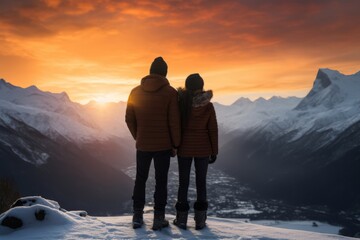 Happy couple standing on the edge of a scenic snowy landscape, They are holding hands and looking into the distance, with a backdrop of snow-capped mountains and a setting sun. AI generative - obrazy, fototapety, plakaty