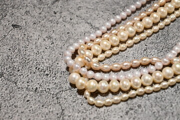 淡水真珠のビーズです。