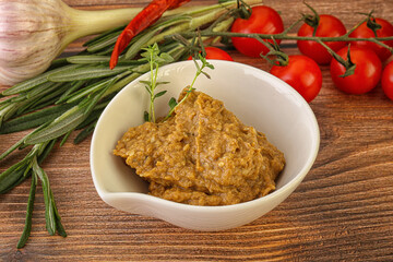 Jewish eggplant dip with oil