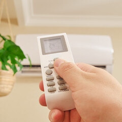 With the remote control, you can turn on or off the air conditioner from anywhere in the room.