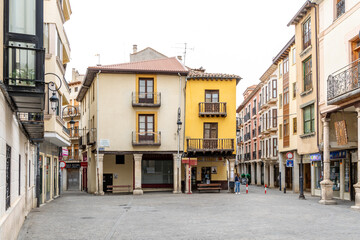 Aranda de Duero, Spain - October 12, 2023: buildings of the historic center of the city of Aranda de Duero in the province of Burgos, Spain - obrazy, fototapety, plakaty