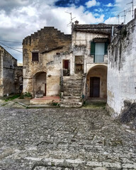 Matera's ancient "Sassi" houses, UNESCO-listed, offer winding streets, cave restaurants, blending history and authenticity. A visual and cultural gem.
