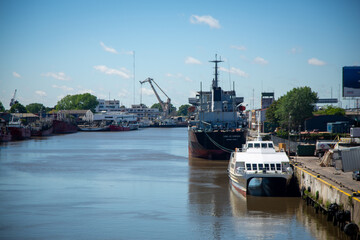 Fototapeta premium ship on the river