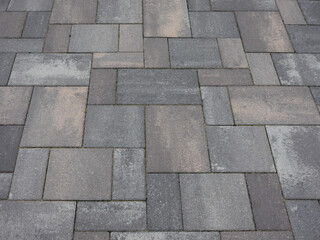 Bodenplatte aus Betonsteinen