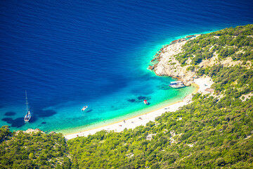 Secret turquoise beach below Lubenice village on Cres island - 677186925
