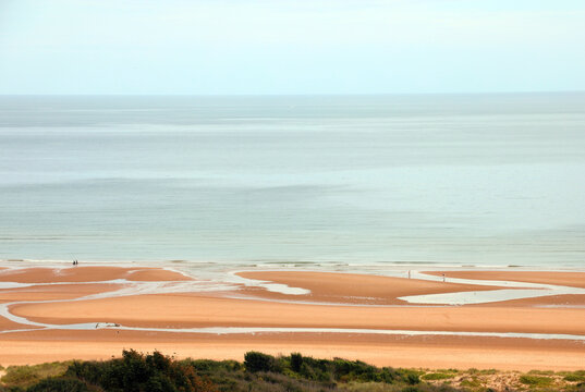 beach scene of the Normandy landings of the allies in France