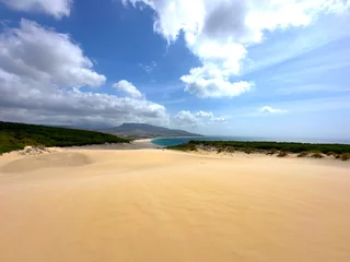 Crédence de cuisine en verre imprimé Plage de Bolonia, Tarifa, Espagne view from the top of the high sand dunes in Bolonia with a view towards the Atlantic Ocean, Bolonia, Costa de la Luz, Andalusia, Cadiz, Spain