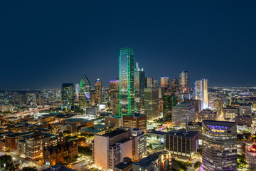 scenic skyline by night in Dallas, Texas - obrazy, fototapety, plakaty