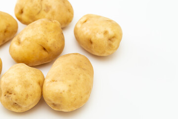 白背景にジャガイモ