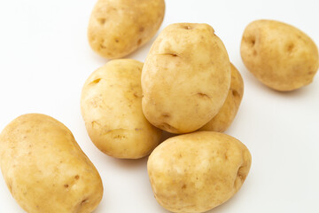 白背景にジャガイモ