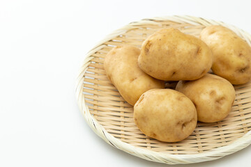 白背景にジャガイモ