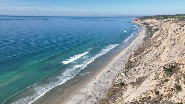Blacks Beach At San Diego In California United States. Paradisiac Beach Scenery. Seascape Landmark. Blacks Beach At San Diego In California United States. 