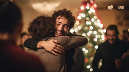 Schapenvacht deken met patroon Brazilië Friends arrive at Christmas party and hug the host