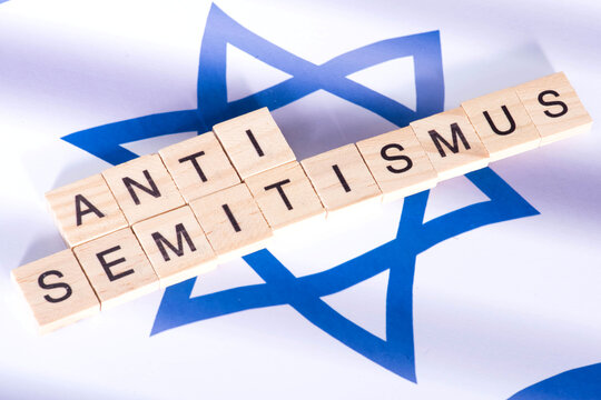 Flagge von Israel und Antisemitismus