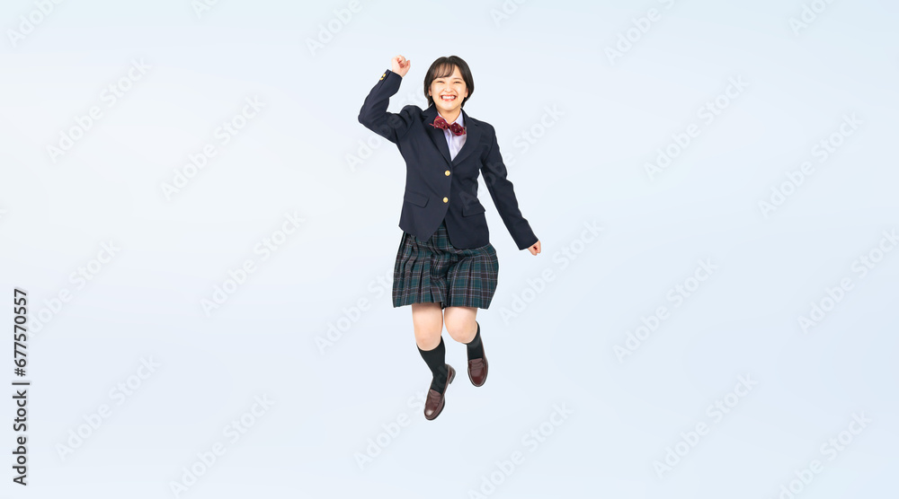 Aufkleber ジャンプする制服を着た女子学生　切り抜き全身写真（切り抜き背景透過pngも販売しております。作成者リンクから「png」で検索してください）
