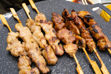 マルチグリドルで焼く焼き鳥