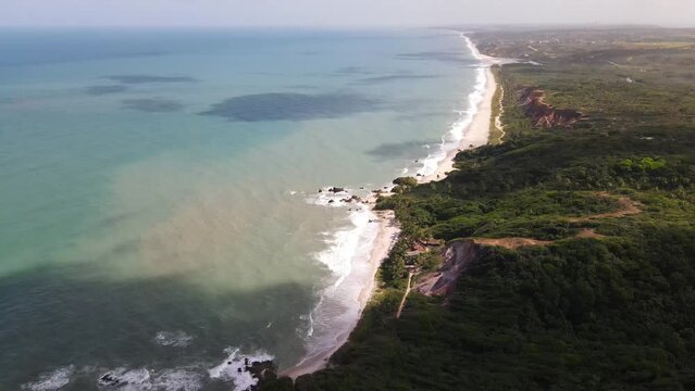 PRAIA DE NUDISMO EM BRASIL NA PARAÍBA MUITO BELA COM ÁGUAS CRISTALINAS  (NUDE BEACH IN BRAZIL IN PARAÍBA VERY BEAUTIFUL WITH CRYSTAL CLEAR WATER)