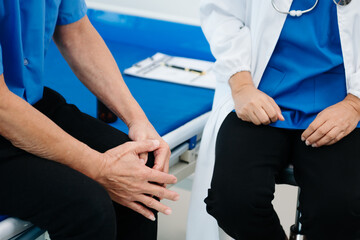 octor consulting with patient Back problems Physical therapy concept.