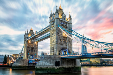 Fototapeta na wymiar Tower Bridge in London City