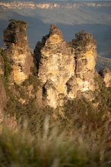 Photo sur Plexiglas Trois sœurs Scenic landscape in Three Sisters Echo Point, Blue Mountains in Sydney Australia