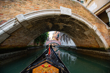 Venice gandola service landmark tourist people come to visit