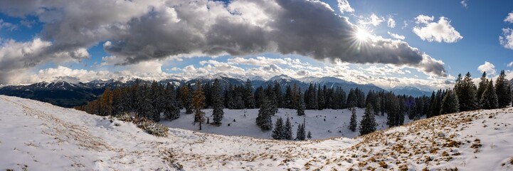 Fototapeta na wymiar Winterwonderland, Panorama, Schwaz, Tirol, Österreich, Alpen