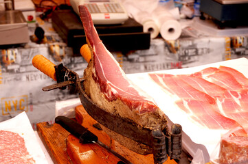 Hand-cut raw ham - 677771713