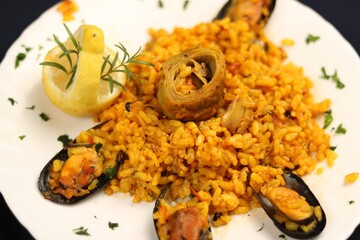 Mejillones con arroz