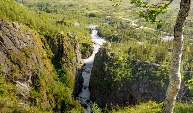 V&oslash;ringsfossen - Norway's most popular waterfall