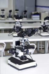 microscope optical instrument capable of magnifying images of very small objects thanks to its resolving power