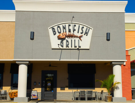 OCALA, FLORIDA USA - OCTOBER 22, 2023 Bonefish grill is a chain of upscale restaurant featuring fresh seafood. They have 215 locations throughout the USA. Exterior sign front entrance to business