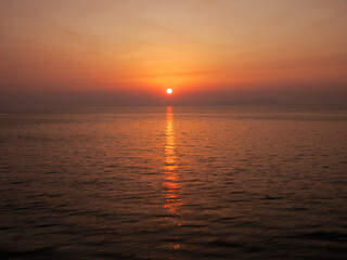 Fototapeta premium 瀬戸内海の夕焼け