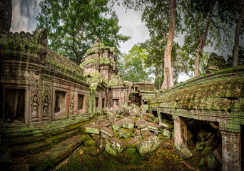 Ancient Ta Prohm Temple, Angkor Thom, Siem Reap, Cambodia.