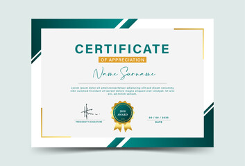 green and gold geometric effect achievement certificate template Vector blank design. soft design. eps 10	
 - obrazy, fototapety, plakaty
